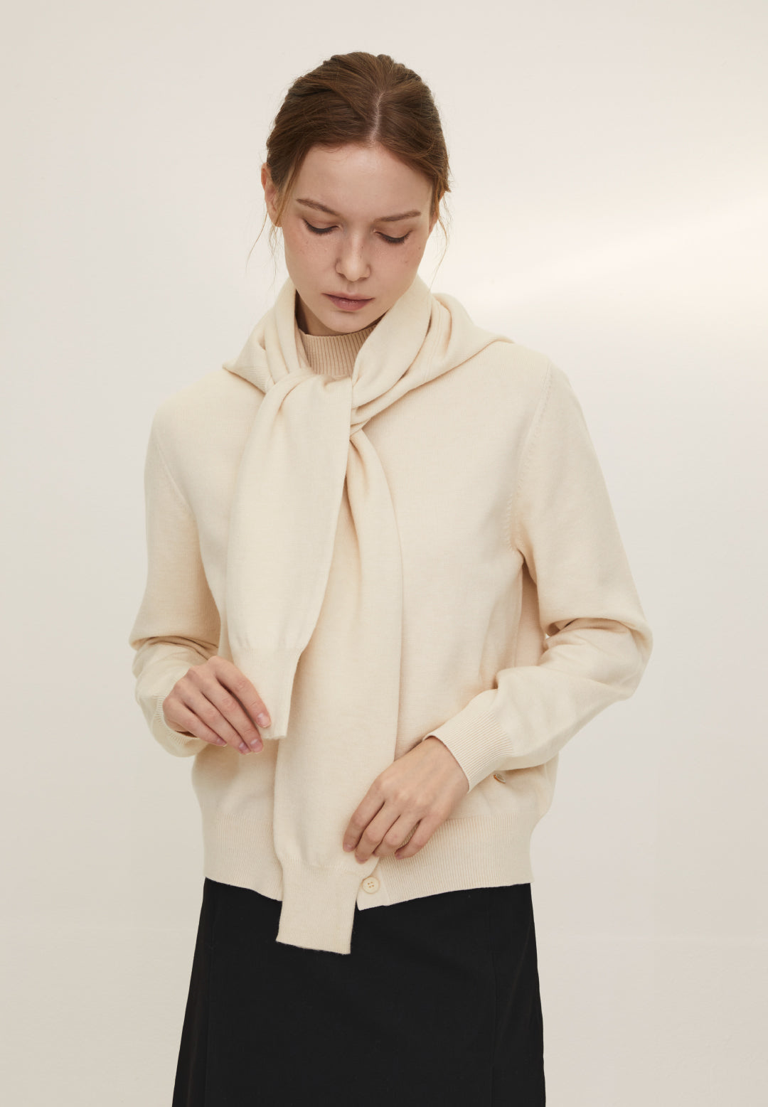 Basic cashmere-blend shawl / BLACK