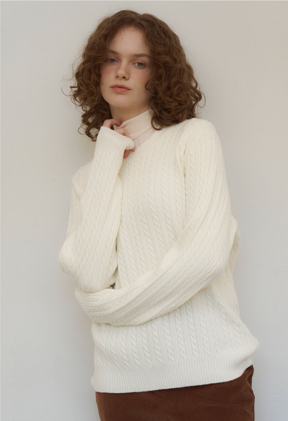 Basic cable round knit