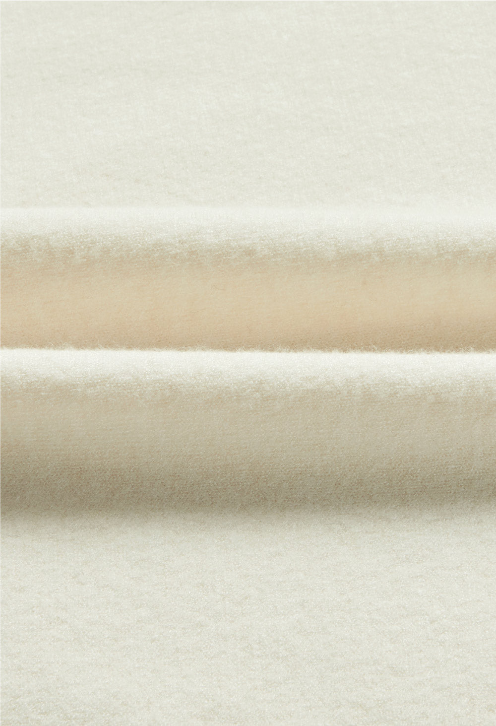Pearl button v-neck cashmere knit sleeveless