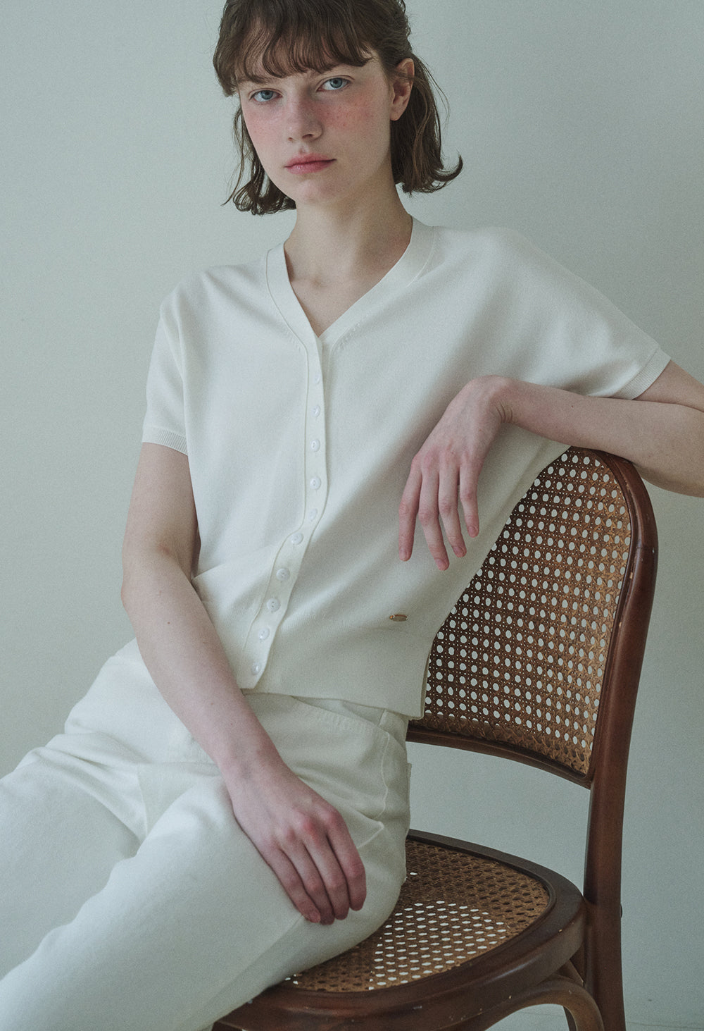 Iced linen v-neck sleeve knit