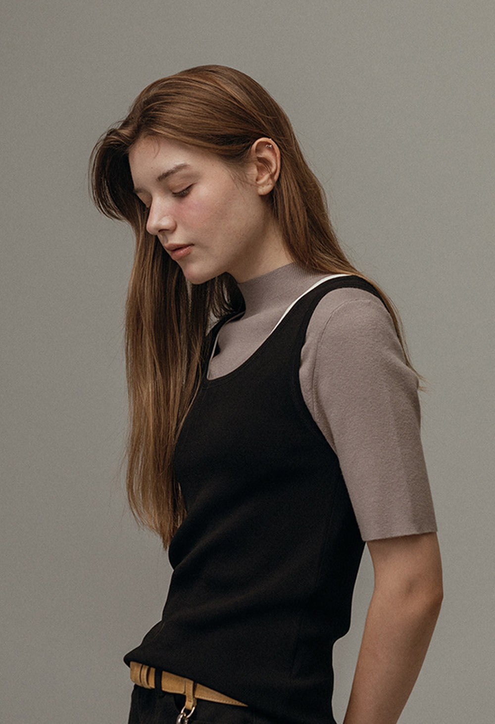 Seasons basic sleeveless knit