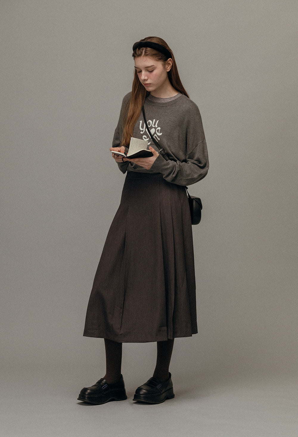 You and me overfit pullover knit