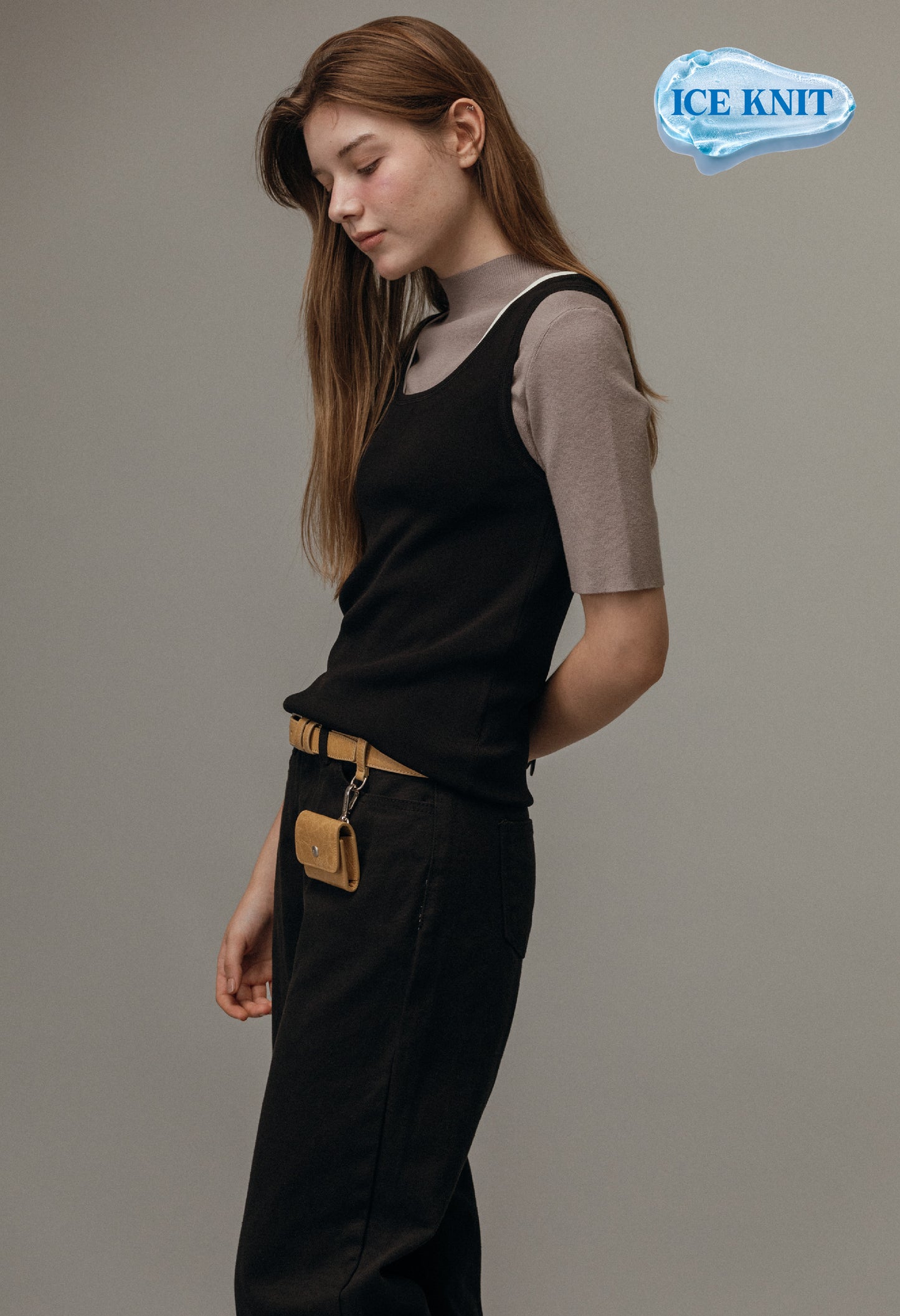 Seasons basic sleeveless knit