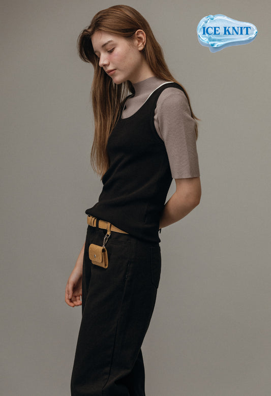 Seasons basic sleeveless knit