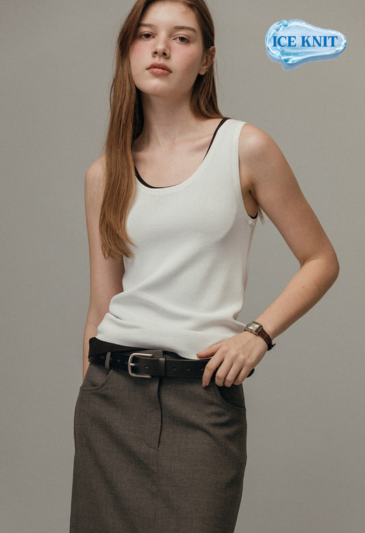 Seasons basic sleeveless knit