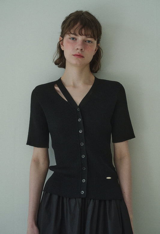Watery silky half sleeve cutting knit cardigan