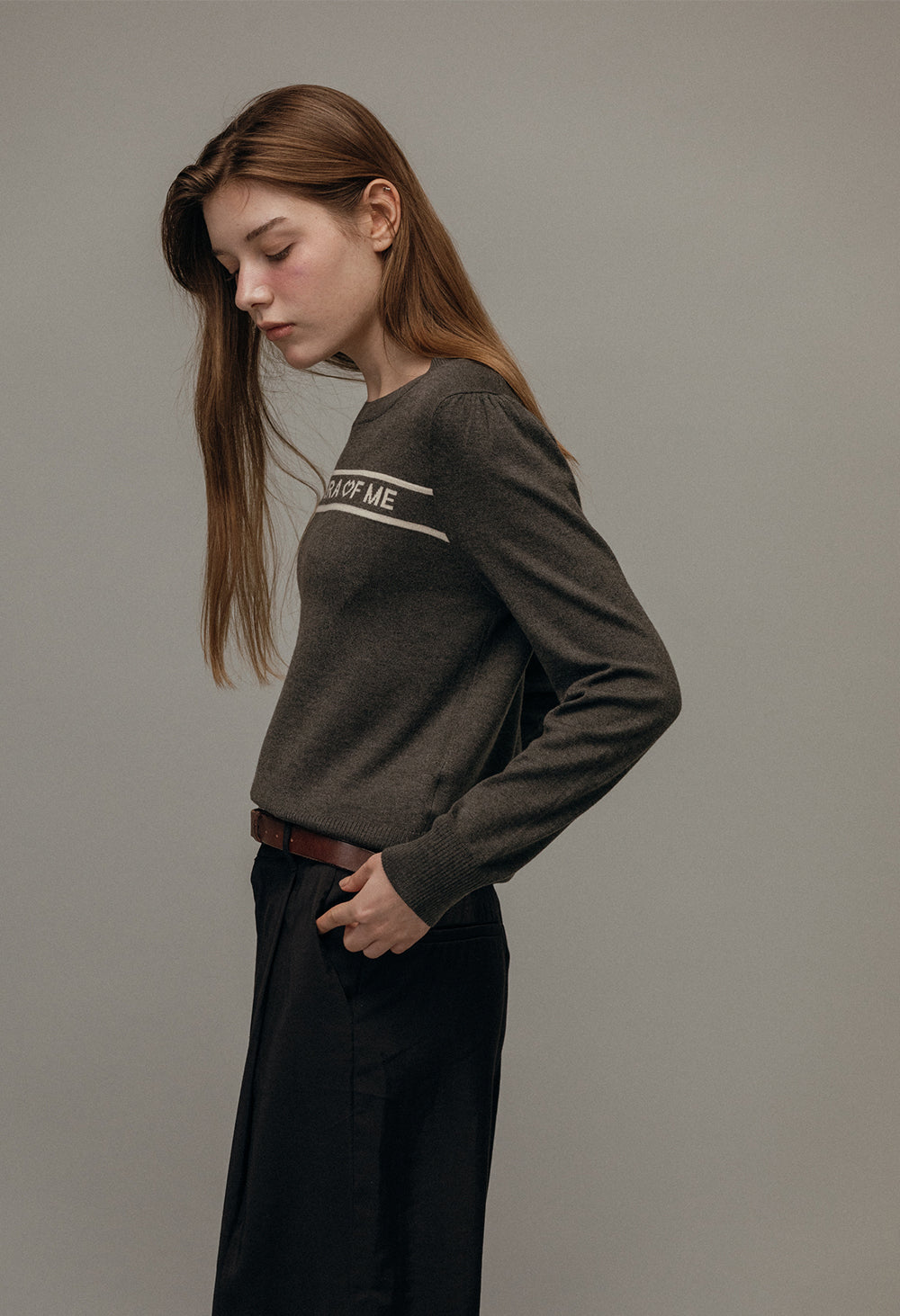 New era lettering puff pullover knit