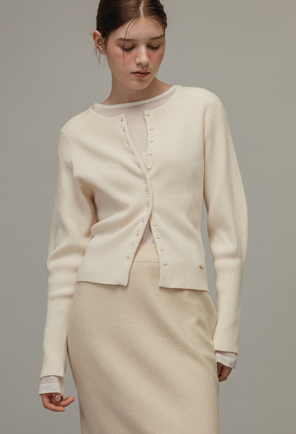 Novel volume knit cardigan