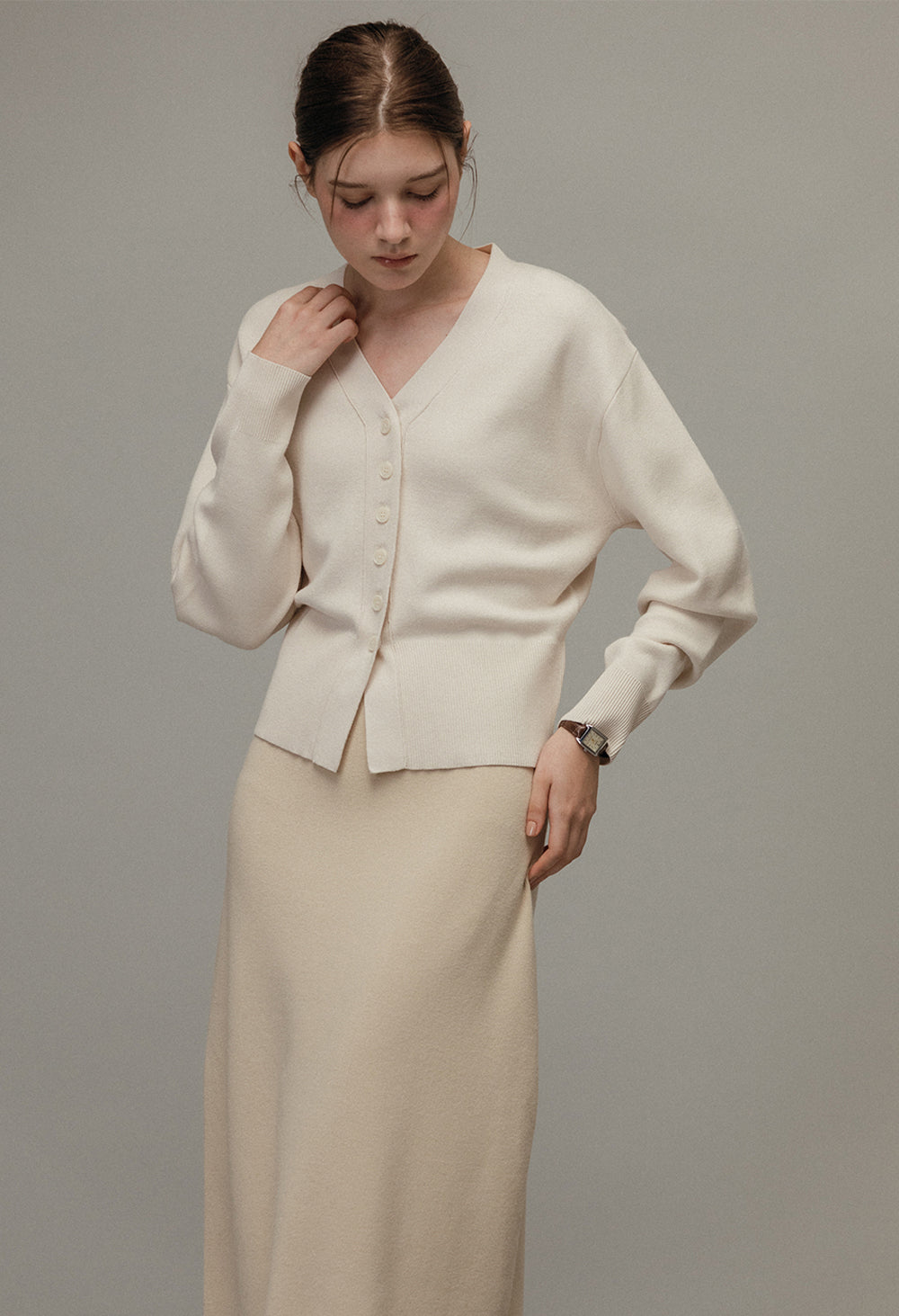 Volume silhouette knit cardigan