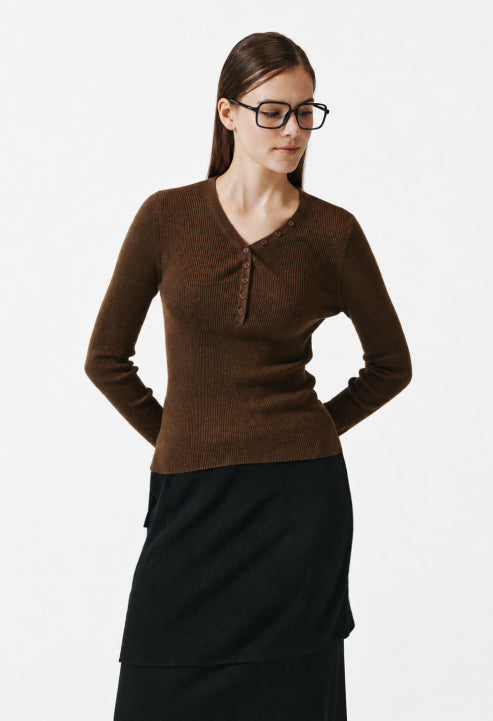 Time Button V-Neck Ribbed Knit