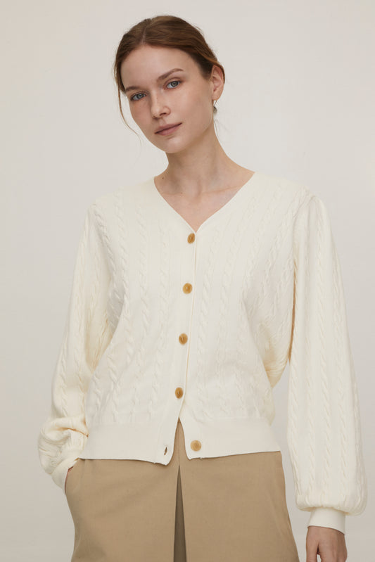 Perfume v neck cashmere knit - Navy/Ivory