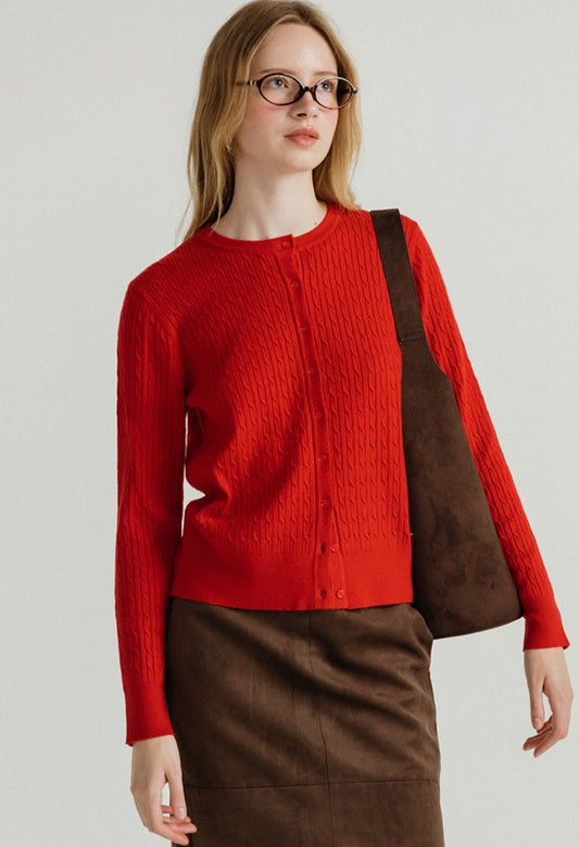 Classic Cable Round Knit Cardigan